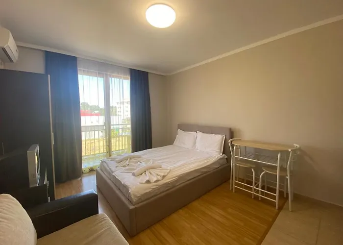 Daire Summer Breеze 204 Private Sunny