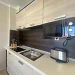 Summer Breеze 204 Private Sunny Apartment *