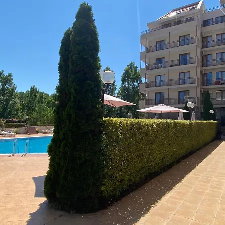 Summer Breеze 204 Private Sunny *