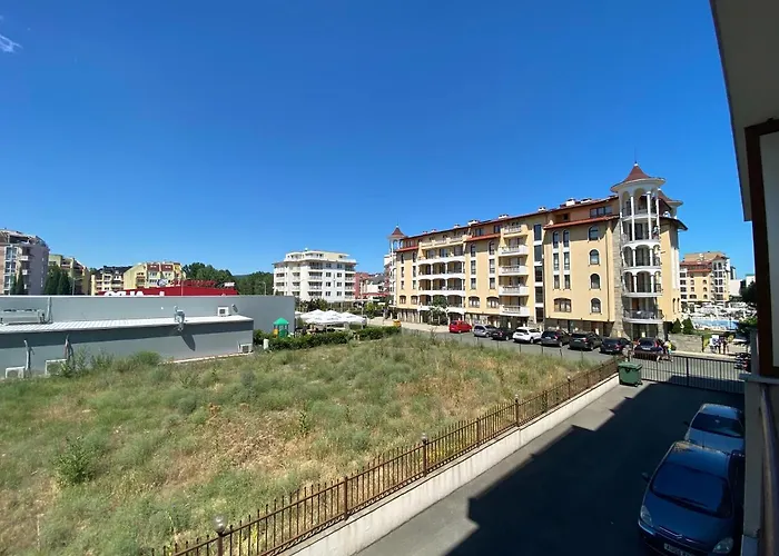 Summer Breеze 204 Private Sunny *